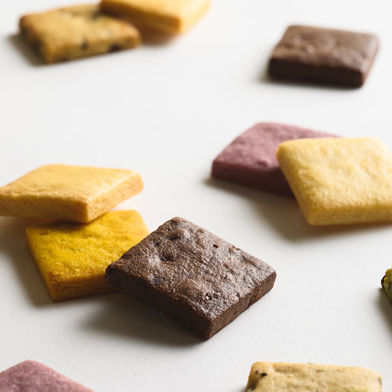 刺繍缶（黒糖 & かぼちゃ & きなこ×カカオニブ & むらさき芋） | はる