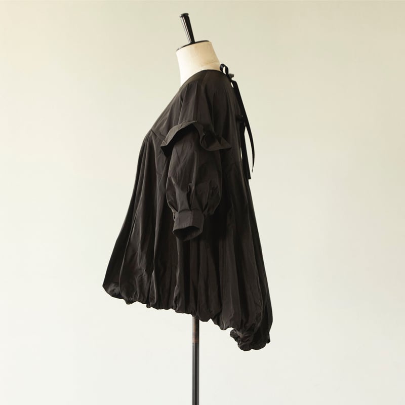 Butterfly balloon blouse | RIKO