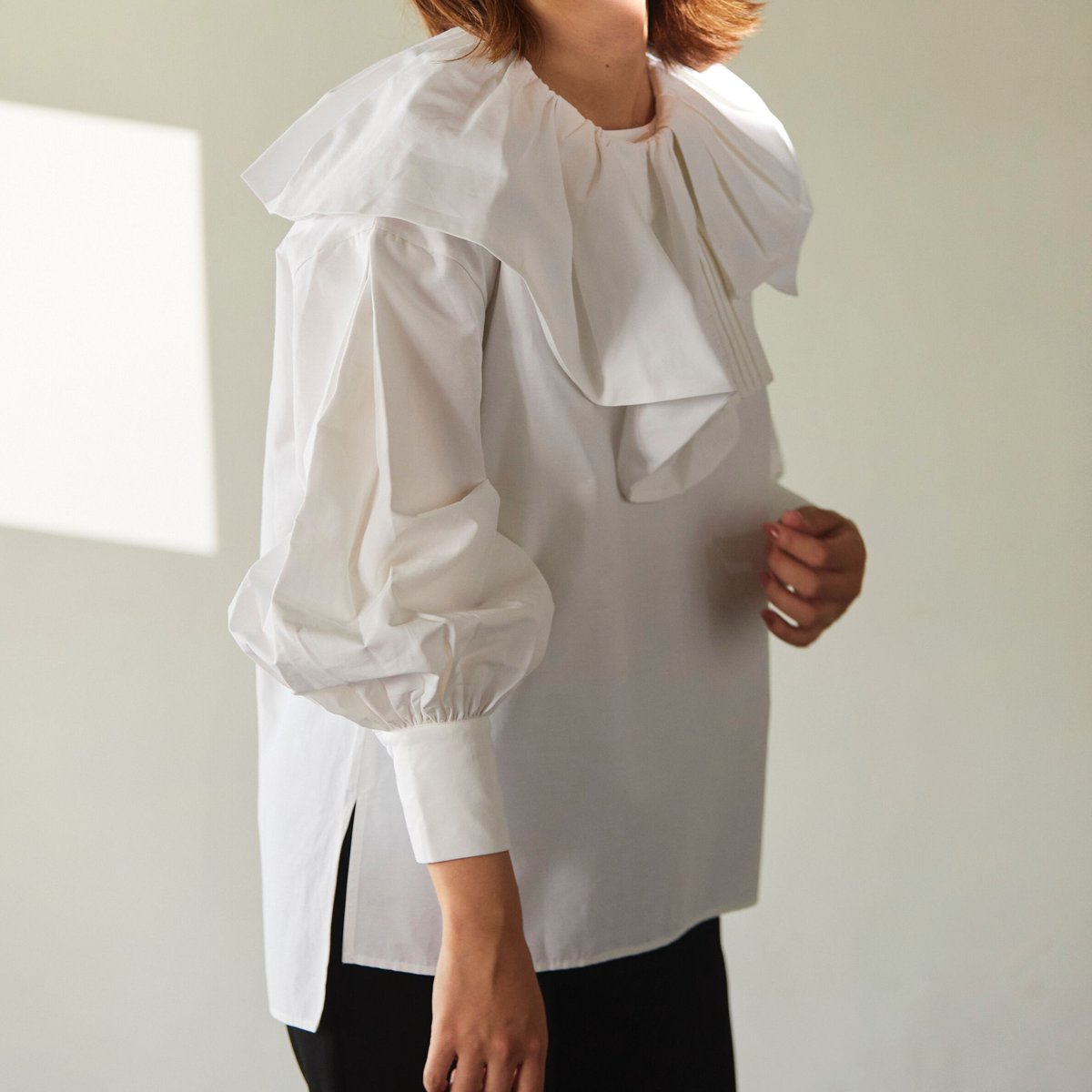 Big collar blouse | RIKO