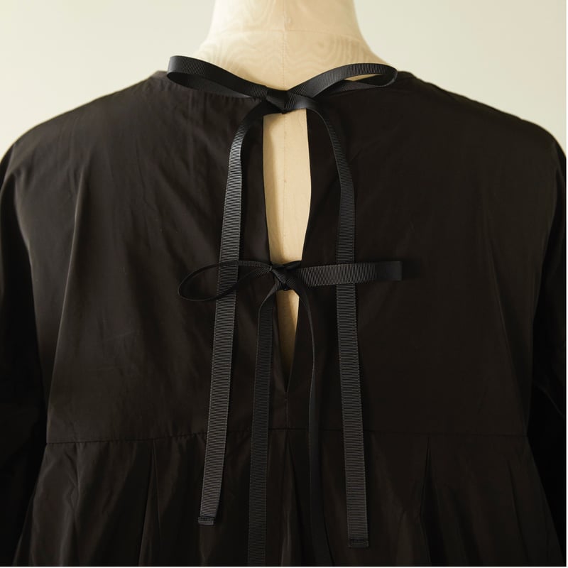 Butterfly balloon blouse | RIKO 