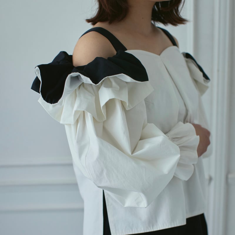 Bouquet tops(white) | RIKO