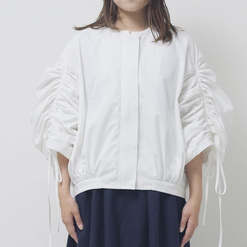 Shirring sleeve blouson | RIKO