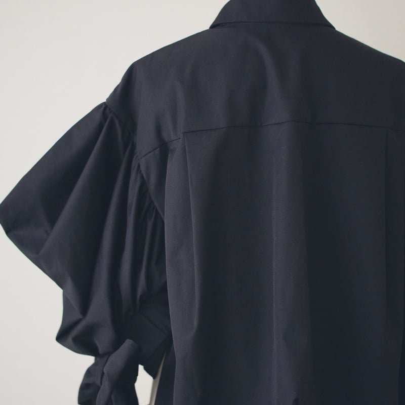 Minnie blouse(black) | RIKO