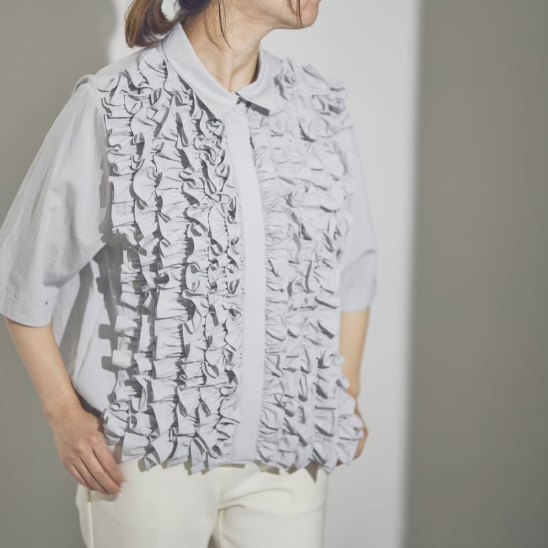Jours+ Petal frill blouse ペタルフリルブラウス Petal Frill Blouse – Jours+