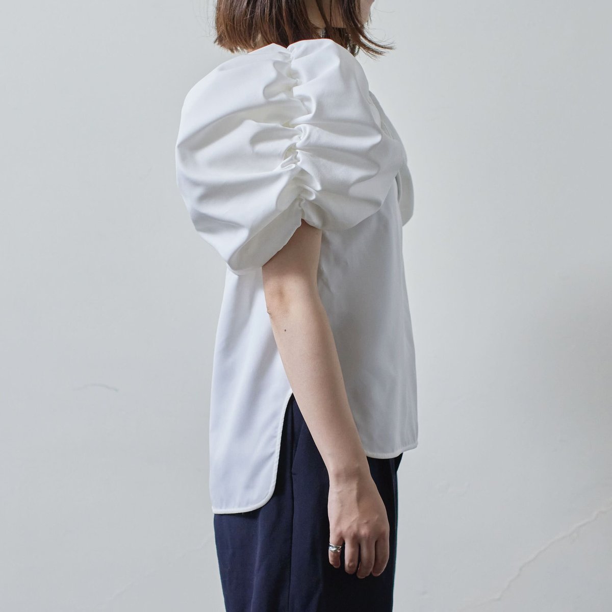 riko.tokyo jackie blouse グレー　試着のみ riko.tokyo jackie blouse グレー 試着のみ
