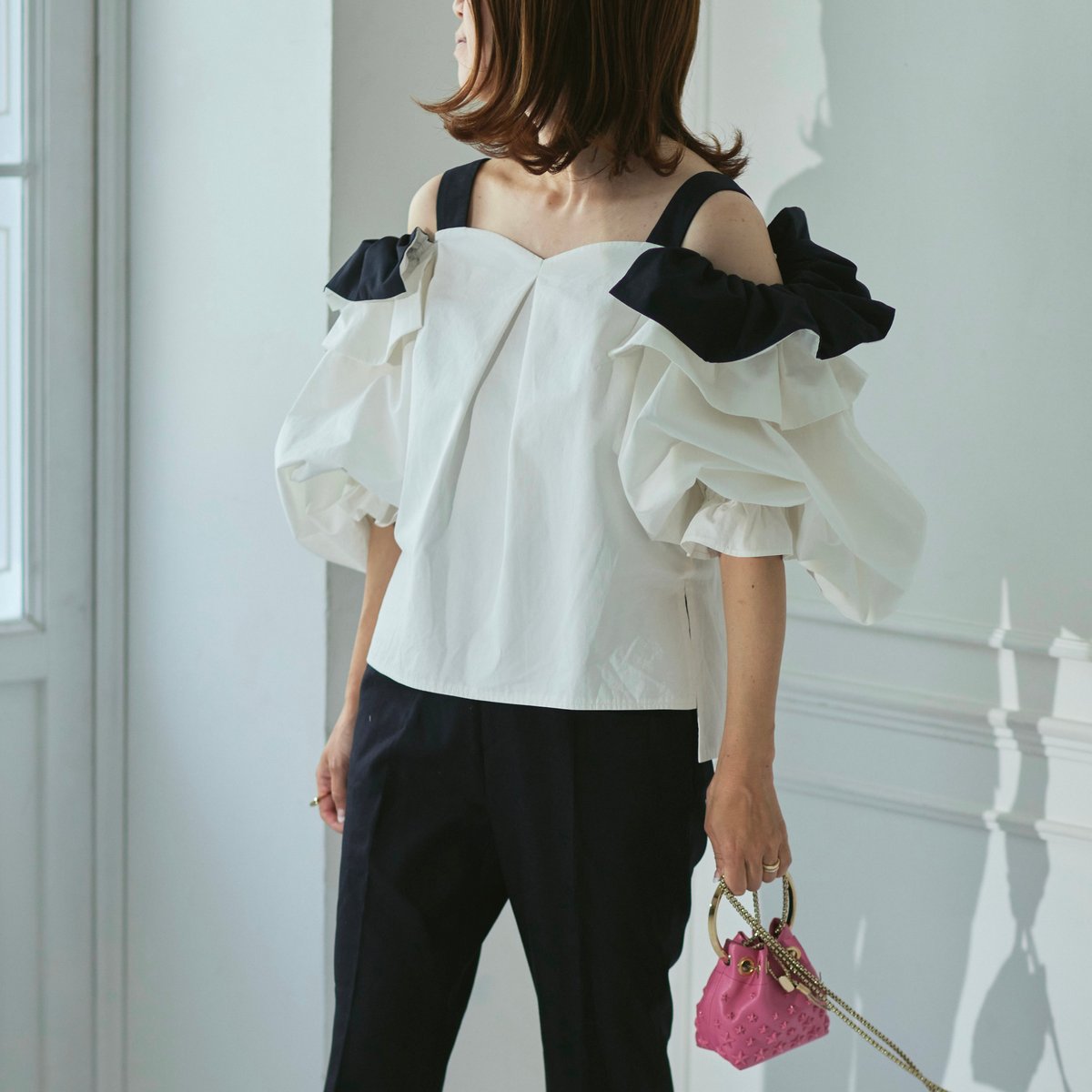 Bouquet tops(white) | RIKO