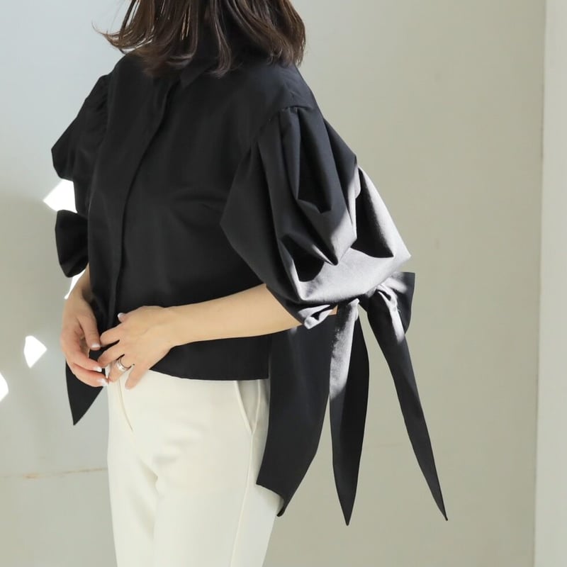 Minnie blouse(black) | RIKO