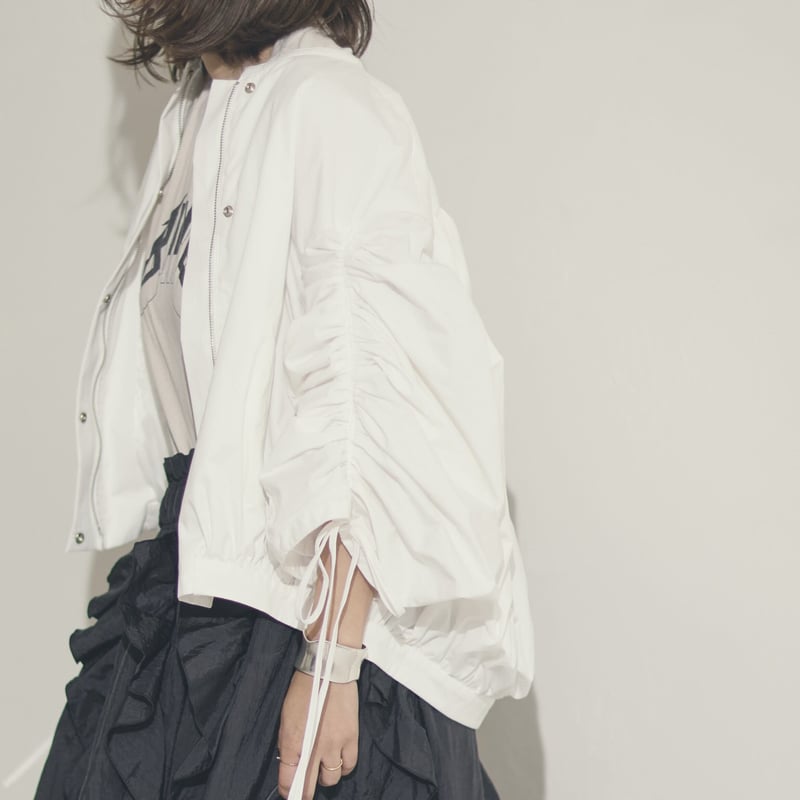 Shirring sleeve blouson | RIKO