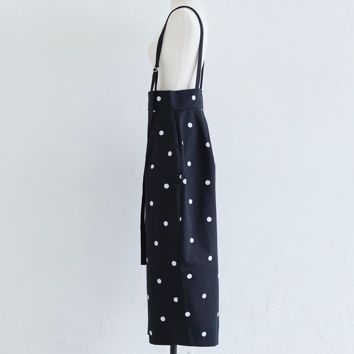Dot curvy skirt(M) | RIKO
