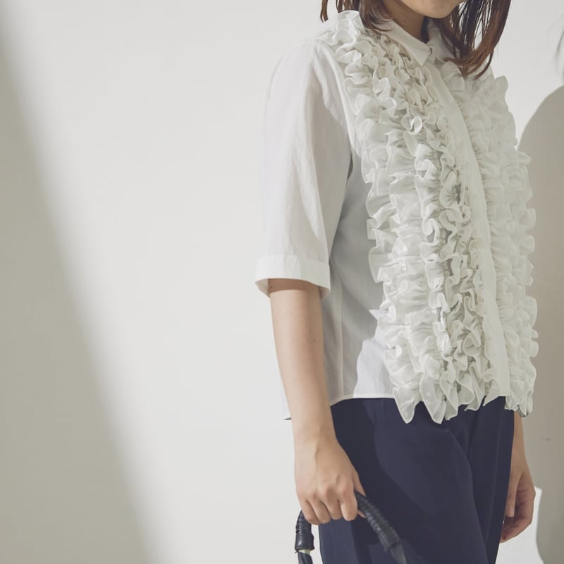 Petal frill blouse | RIKO
