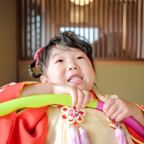 【七五三出張撮影｜平日写真撮影プラン】ご自宅支度〜ロケ撮影・全データ付き（衣装なし）
