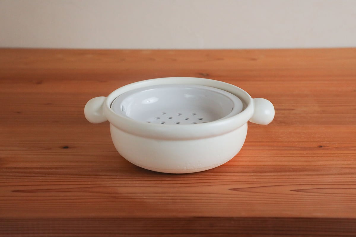 ★新品★SHIKIKA 蒸皿付 土鍋 大 ☆新品☆SHIKIKA 蒸皿付 土鍋 大