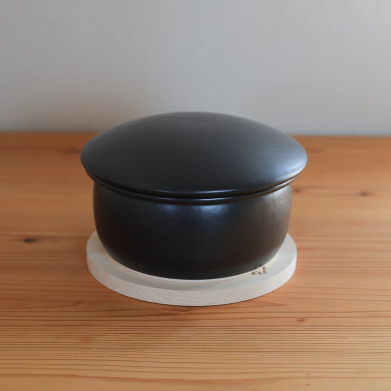 おひつ 大（白/黒） | たいせい窯