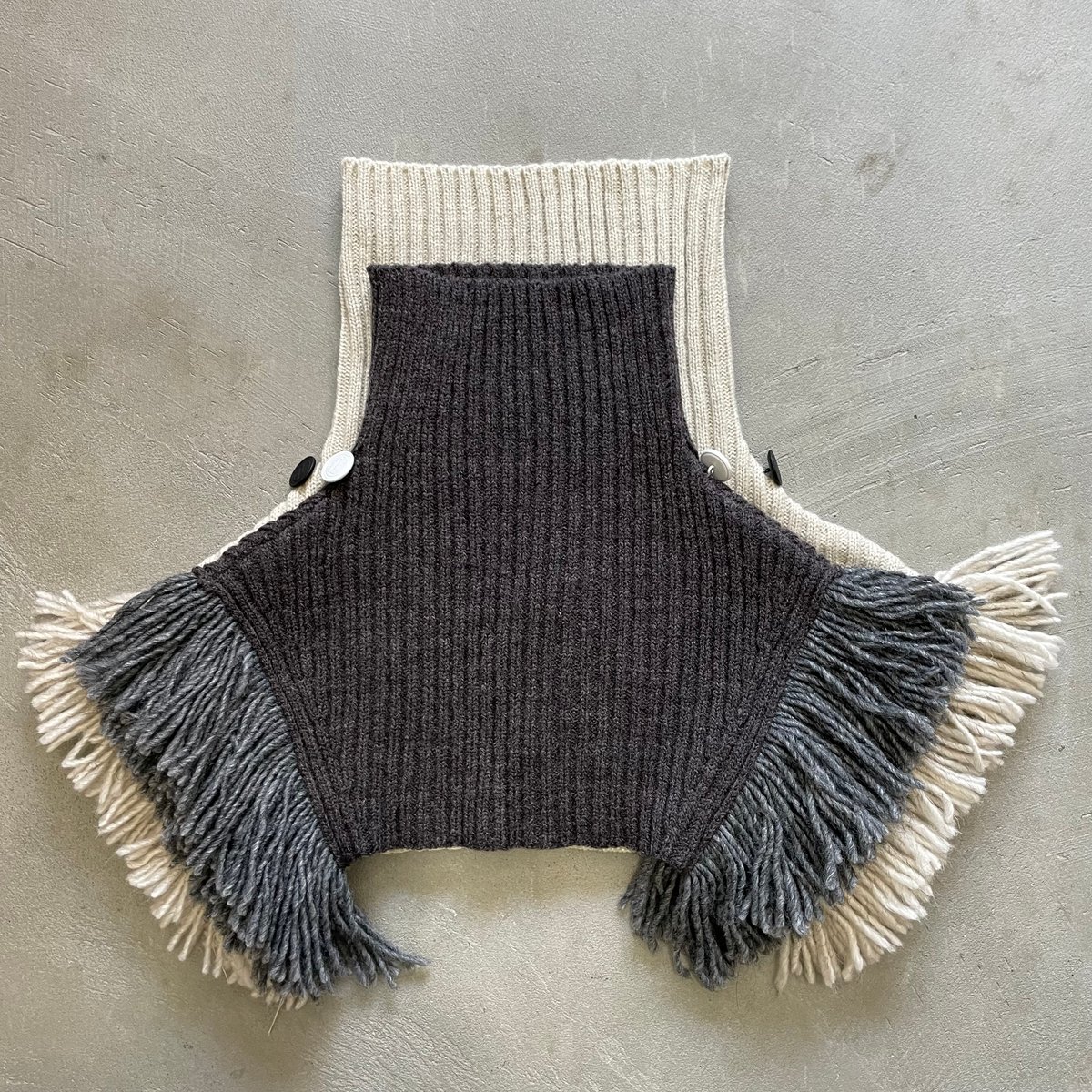 Rib Knit Knights cape | eLfinFolk