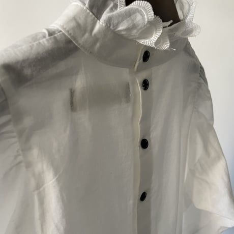 Ruffled collar blouse 26SS