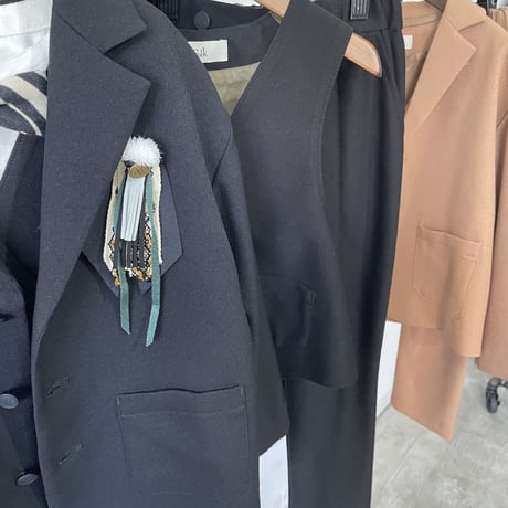 Ceremony tailored box jacket