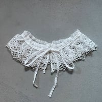 Lace Collar