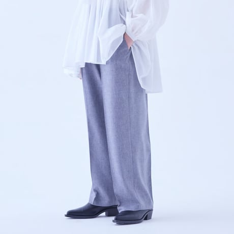 Sample / Womens Center Pressed Pants  Womens sizeM
