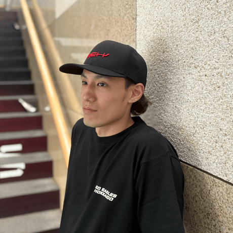 REHベースボールキャップ（ブラック）NEW