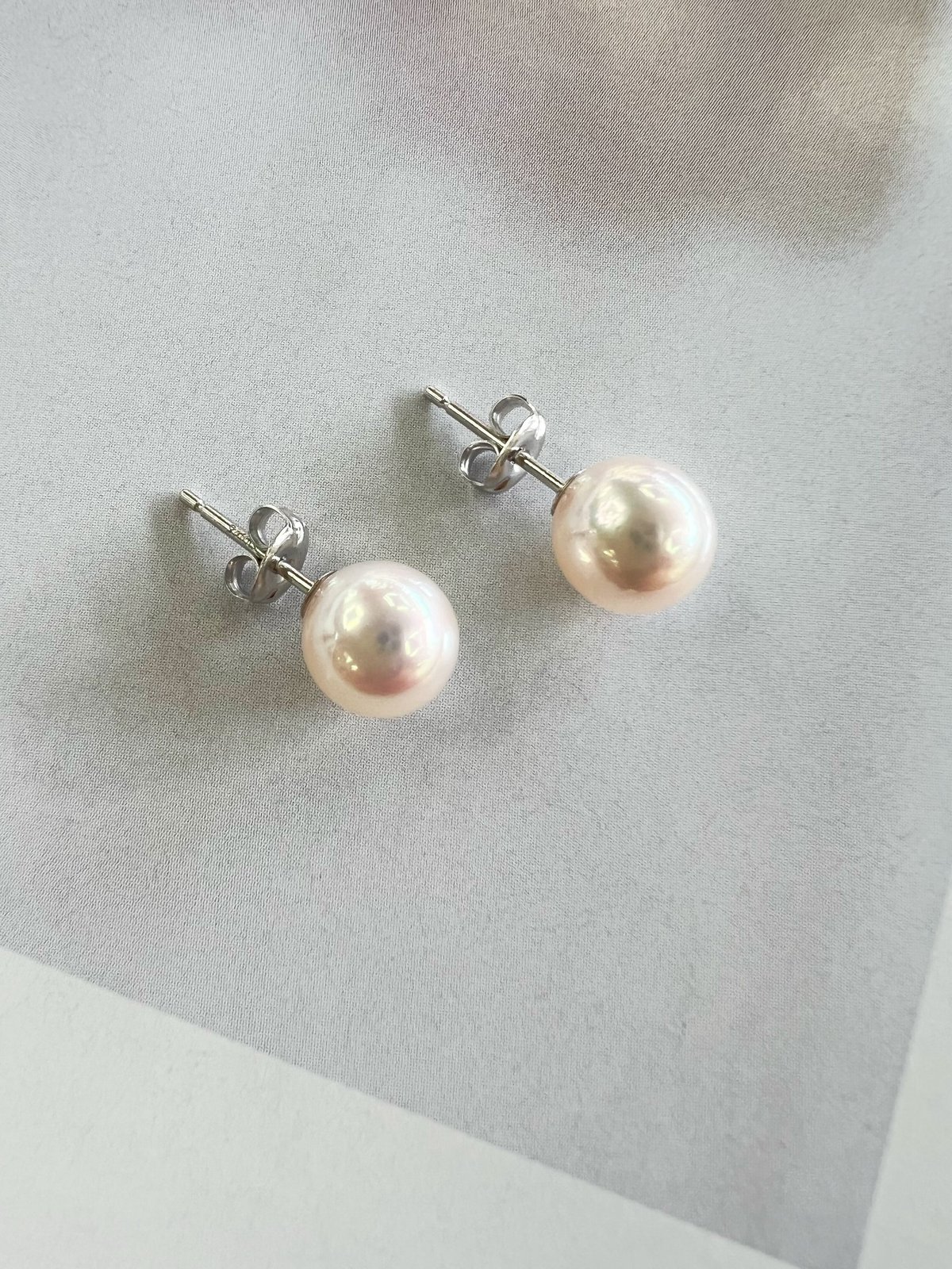 宇和島あこや真珠ピアス | 真珠会館