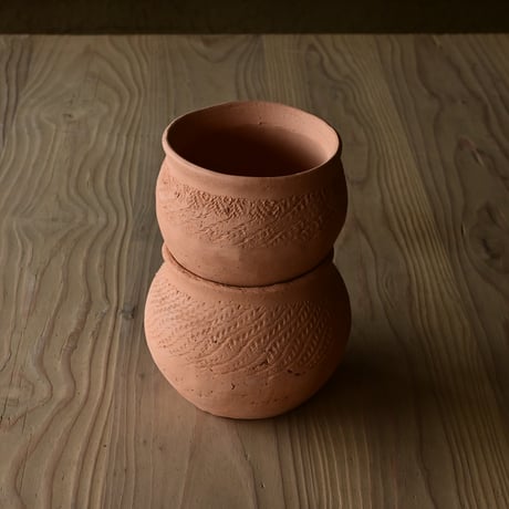 64・65 縄文壺