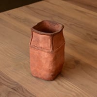 84 手びねり花瓶