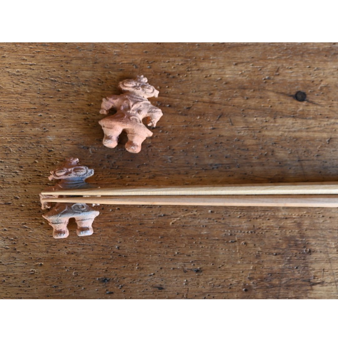 入手困難⭐︎遮光器土偶　陶器製　オブジェ　アンティーク　土偶 05f4bb8f4e4f897da16d21396b5325