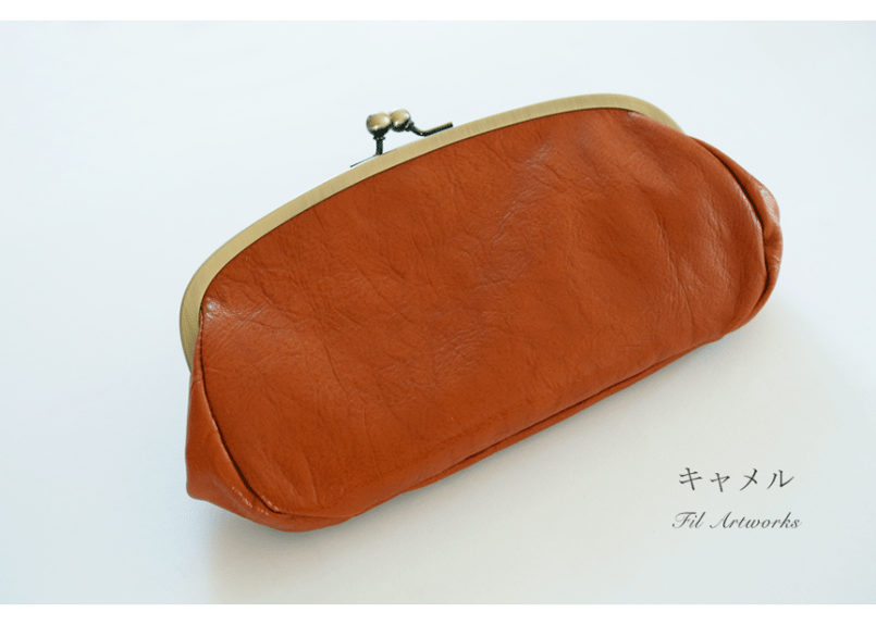 年末セール　cuwatto キャメル　親子がま口財布　中古品 Lien コルドレザーの親子がま口長財布 - キャメル | Fil Artworks