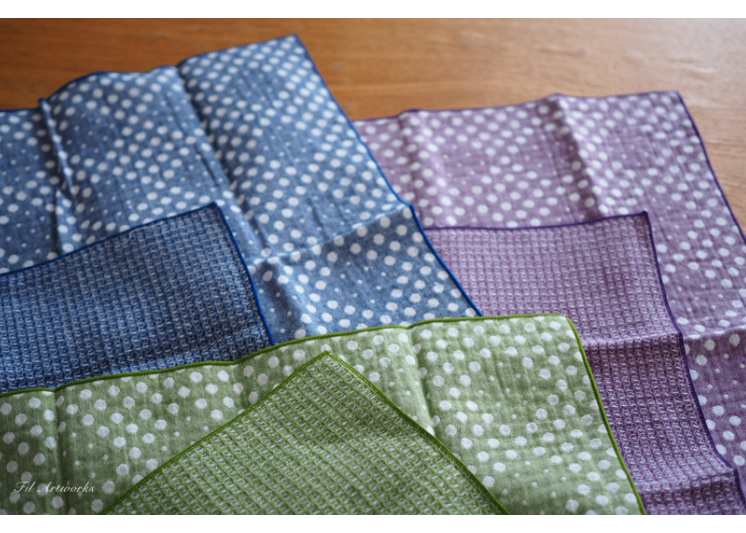 水玉ワッフルガーゼハンカチ ー 倉敷意匠計画室 | Fil Artworks