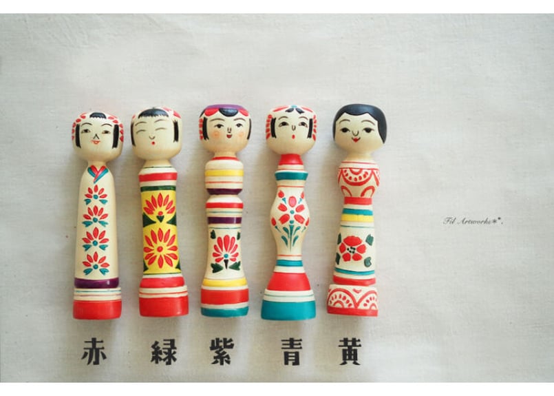 コケシのツボ押し | Fil Artworks