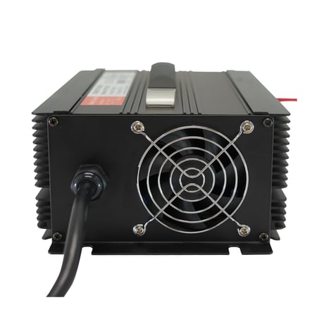 リン酸鉄リチウムイオンバッテリー専用充電器 12V50A HS1200