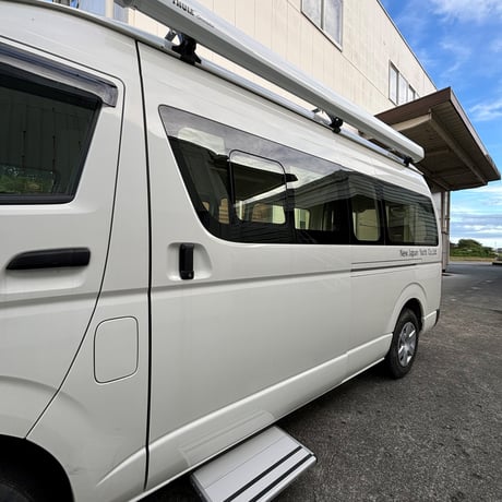 THULE ステップ・マニュアル（手動タイプ）スライドアウト 400