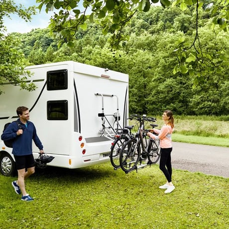 THULE・2バイクリフト V16