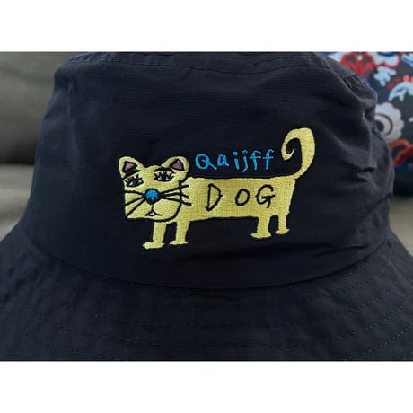 猫みたいなDOGバケットハット