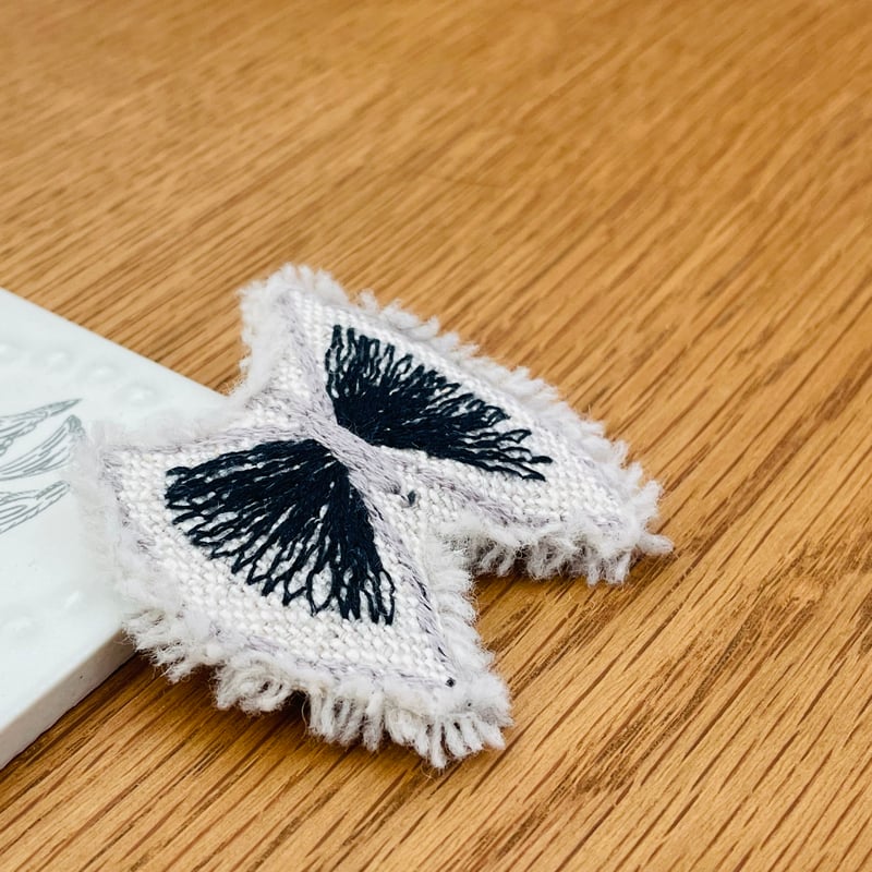 スカイフラワー ☆ ミナペルホネン ヘアピン♪ パッチンピン スカイフラワー ☆ ミナペルホネン ヘアピン♪ パッチンピン