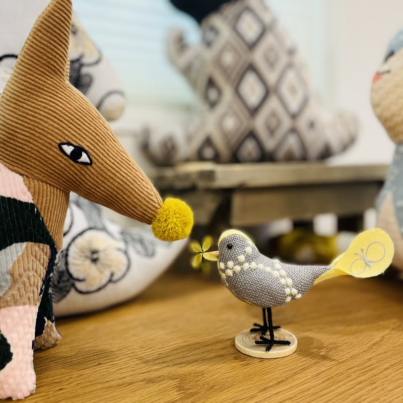 ⚮̈ミナペルホネン生地使用⚮̈ハッピーバードのオブジェ 置物