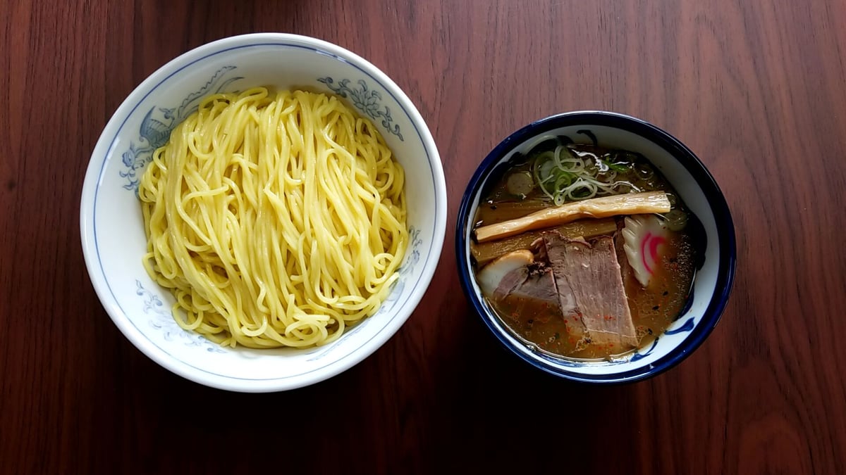 チャーシュー・メンマ付き 中華そば・つけ麺セット | 中華そば つしま