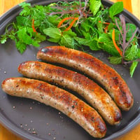 2．キビまる豚のサルシッチャ（燻製） Smoked salsiccia of Kibimaru-Ton