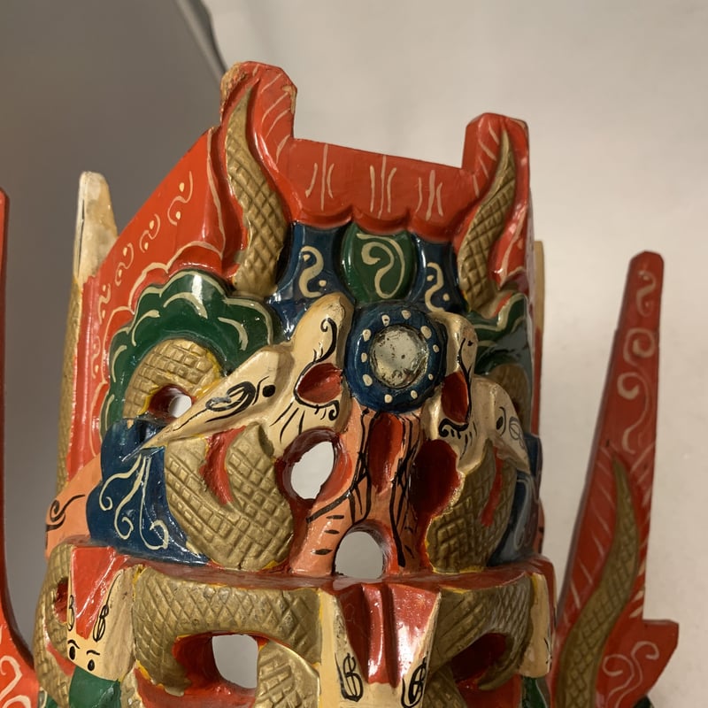 アジアの古いお面 | STRANGEPOPS