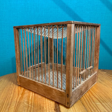 Bird cage