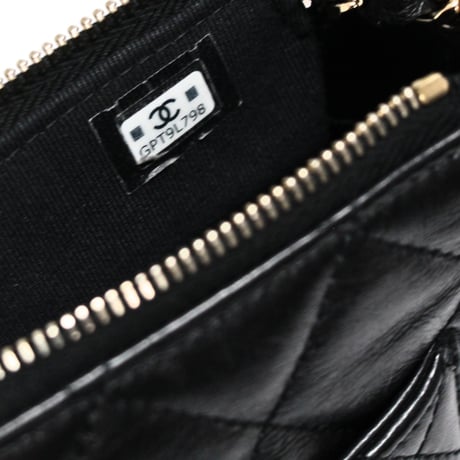 CHANEL Mini Clutch with Chain Shiny Crumpled Quilted Lambskin Black #74652