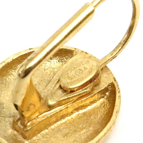 CHANEL CC Logo Pierced Earrings Gold-toned 96A #18248