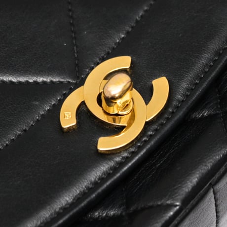CHANEL Diana 25 Medium Flap Bag Quilted Lambskin Black ＃73993