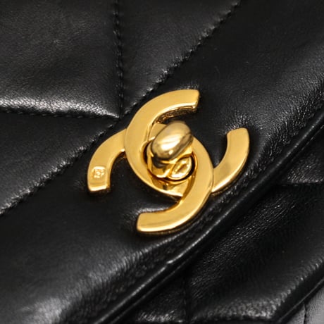 CHANEL Diana 25 Medium Flap Bag Quilted Lambskin Black ＃75275
