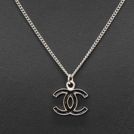 CHANEL CC Logo Pendant Necklace Silver-toned 05V #73005