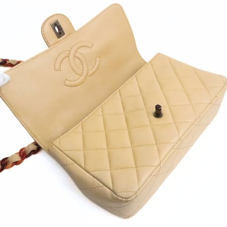 CHANEL Single Flap Bag with Tortoiseshell Chain Quilted Lambskin Beige ＃74870