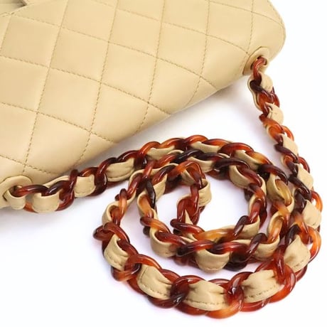 CHANEL Single Flap Bag with Tortoiseshell Chain Quilted Lambskin Beige ＃74870