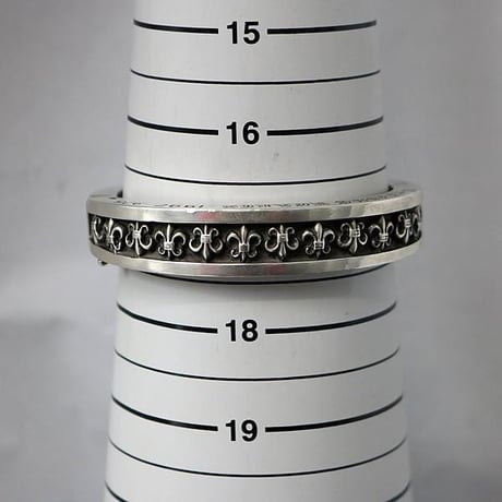Chrome Hearts V-Band BS Fleur Bangle #102271
