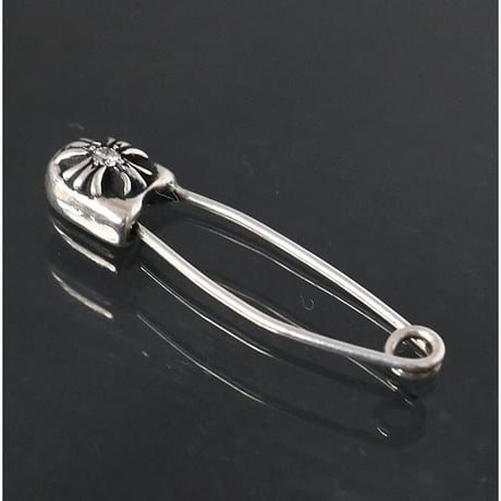 Chrome Hearts Safety Pin 1P Diamond Charm #30965