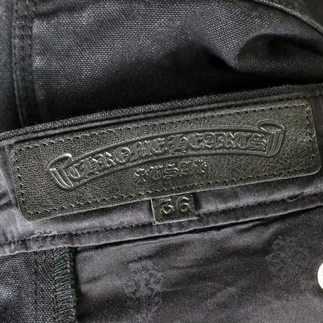 Chrome Hearts Cross Patch Carpenter Double-Knee Shorts #103336